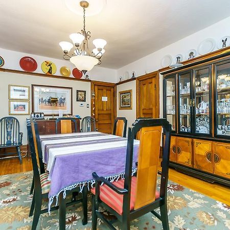 Elliott House Bed & Breakfast Торонто Экстерьер фото